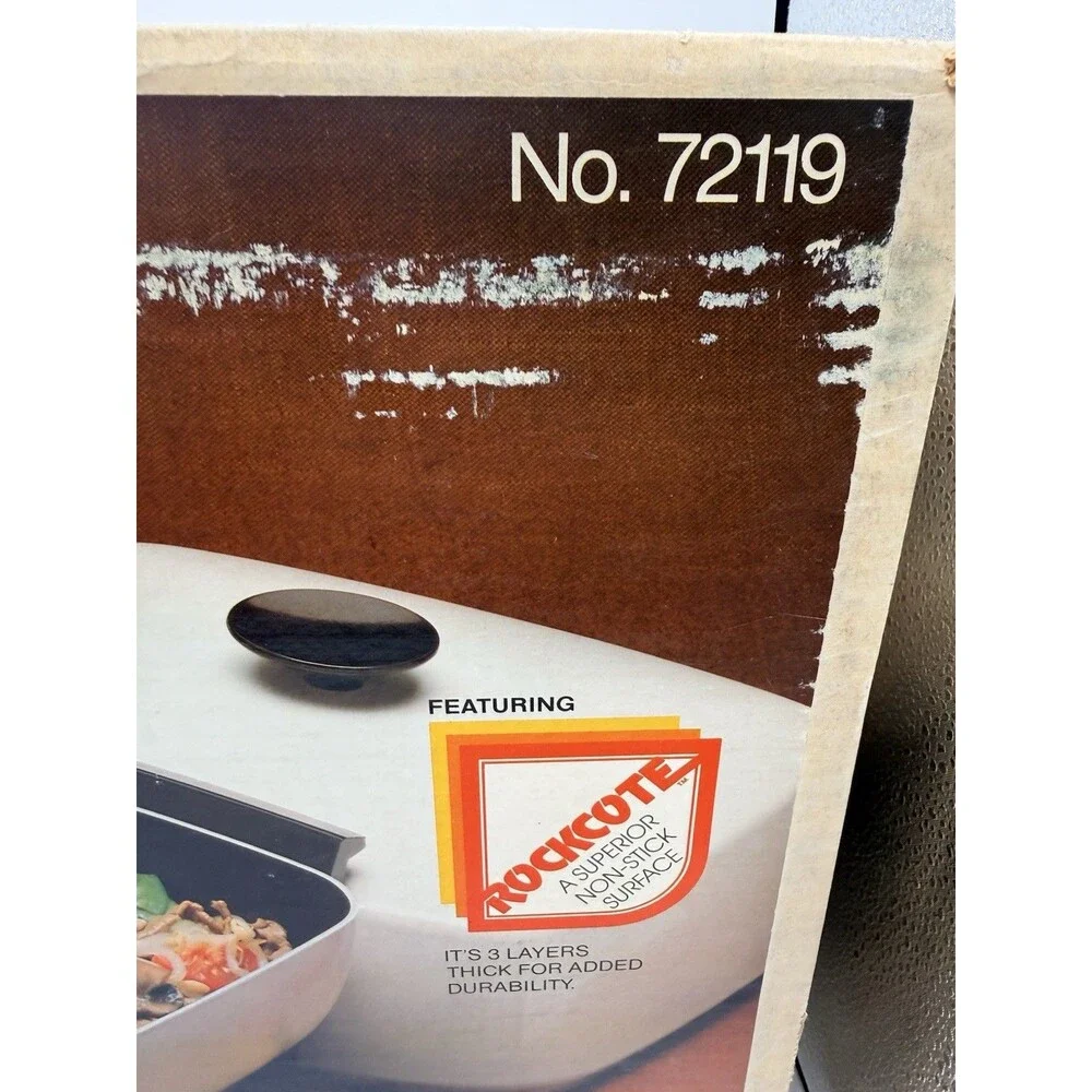 Vintage 1981 West Bend 11 Inch 11” Electric Skillet 72119 White - SEALED NEW